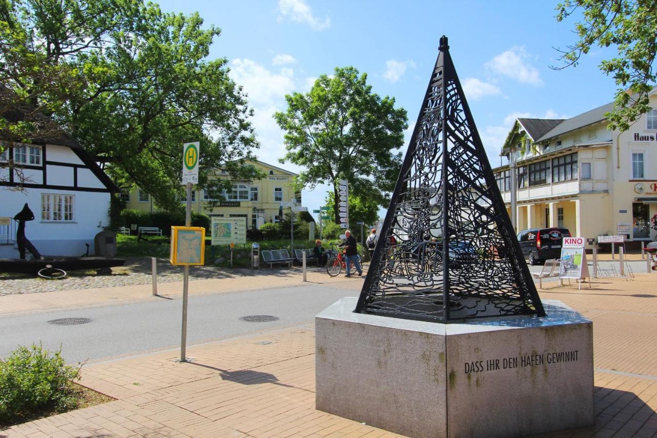 Ferienwohnung Mit Balkon, Gratis Nutzung Vom Ahoi Erlebnisbad Und Sauna In Sellin - Haus Strandeck Fewo 07 Goehren (Ruegen) Exterior foto
